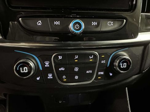 Certified 2023 Chevrolet Traverse LT AWD/4WD image 27