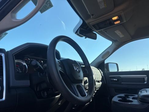 Used 2019 RAM 1500 Classic Warlock image 23