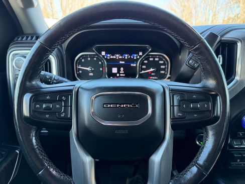 Used 2022 GMC Sierra 2500 Denali w/ Technology Package image 10