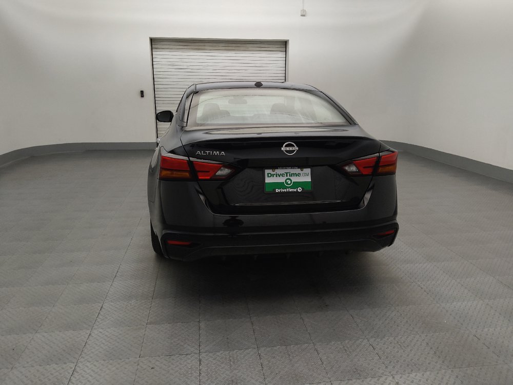 Used 2025 Nissan Altima 2.5 SV FWD image 6