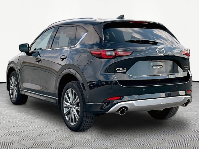 Used 2024 MAZDA CX-5 Signature AWD/4WD image 4