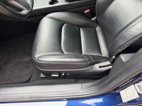 Used 2019 Tesla Model 3 Standard Range Plus RWD image 25