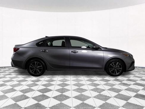 Used 2024 Kia Forte LXS image 16