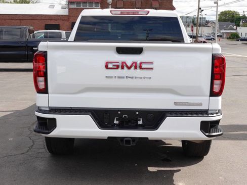 Used 2024 GMC Sierra 1500 Elevation AWD/4WD image 9