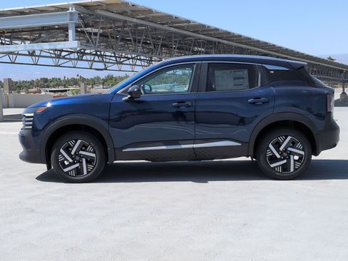 New 2026 Nissan Kicks SV FWD image 3