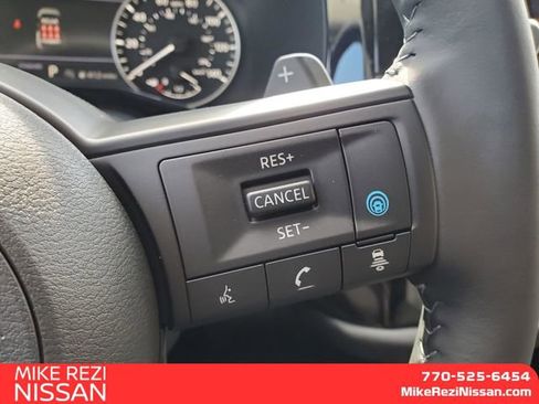 New 2025 Nissan Pathfinder SV image 14