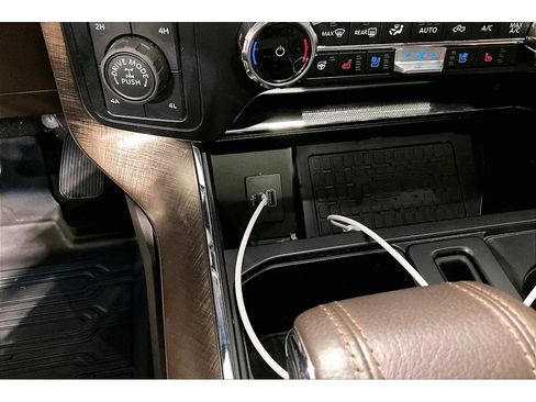 Used 2025 Ford F150 King Ranch image 34