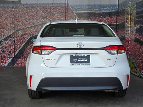 Certified 2024 Toyota Corolla LE FWD image 6