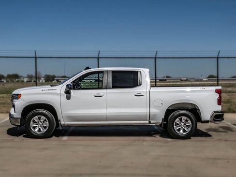 Used 2026 Chevrolet Silverado 1500 LT AWD/4WD image 14