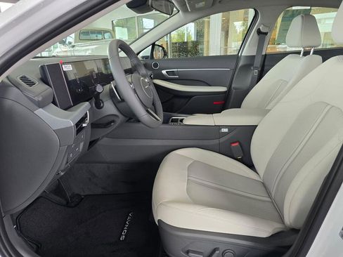 New 2026 Hyundai Sonata SEL AWD/4WD image 15