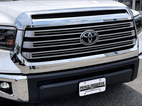 Used 2019 Toyota Tundra Limited w/ Limited Premium Package AWD/4WD image 29