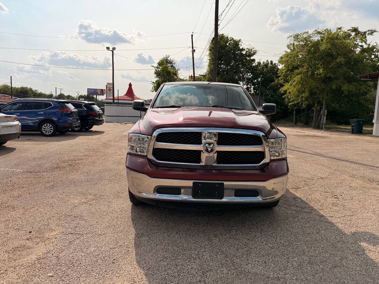 Used 2019 RAM 1500 Classic SLT RWD image 3
