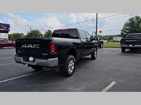 New 2025 RAM 2500 Big Horn image 32