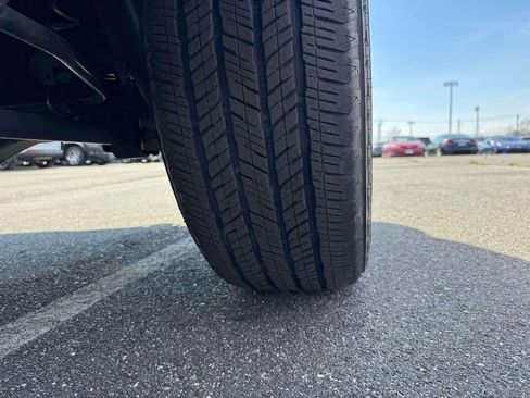 Used 2023 Toyota Tundra Platinum image 12