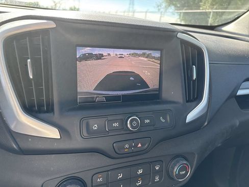 Certified 2024 GMC Terrain SLE AWD/4WD image 18
