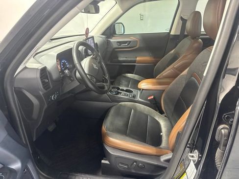 Used 2022 Ford Bronco Sport Outer Banks w/ Tech Package AWD/4WD image 12