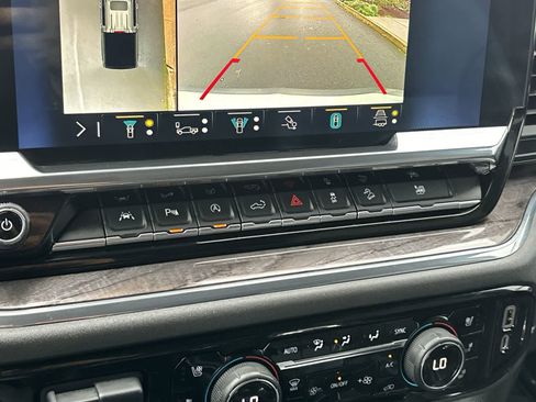 Used 2023 Chevrolet Silverado 1500 LTZ w/ Z71 Off-Road Package image 27