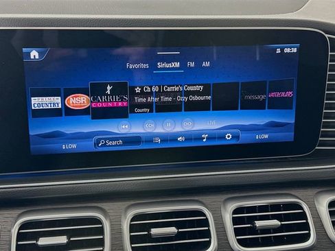 Used 2025 Mercedes-Benz GLE 350 4MATIC image 15