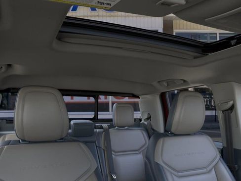 New 2026 Ford Maverick Lariat AWD/4WD image 12