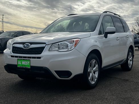 Used 2015 Subaru Forester 2.5i Premium w/ Popular Package #2 image 9