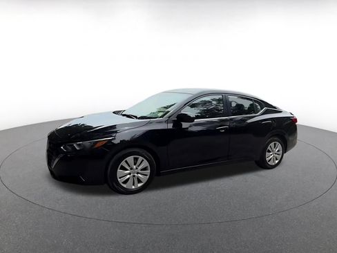 Used 2025 Nissan Sentra S FWD image 8