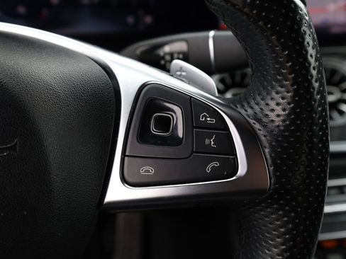 Used 2018 Mercedes-Benz E 400 E 400 image 37