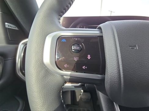 New 2026 Nissan Armada SL image 11