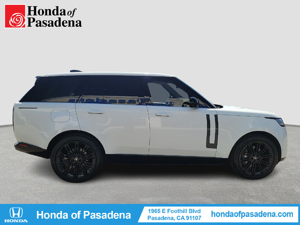 Used 2023 Land Rover Range Rover SE AWD/4WD image 6