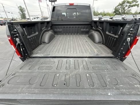Used 2018 Ford F150 XLT w/ Equipment Group 302A Luxury AWD/4WD image 24