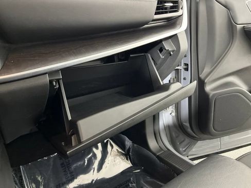 Used 2021 Nissan Rogue SL w/ Premium Package FWD image 38