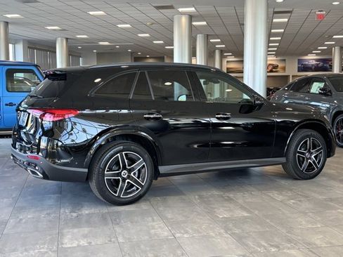 Used 2025 Mercedes-Benz GLC 300 image 3