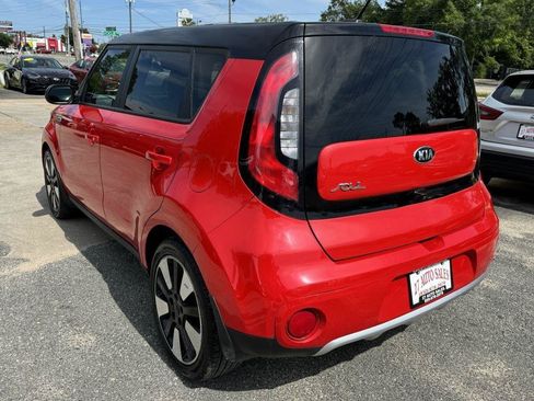 Used 2017 Kia Soul + w/ Designer's Package FWD image 9