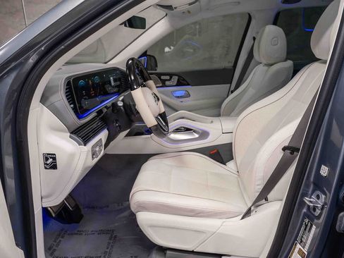 Certified 2023 Mercedes-Benz Maybach GLS 600 4MATIC image 24