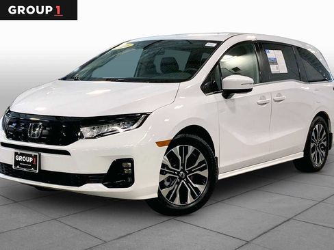 Used 2026 Honda Odyssey Elite image 1