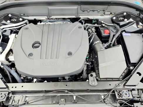 New 2026 Volvo XC60 B5 Ultra w/ Protection Package Premier image 30