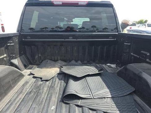 Used 2022 Chevrolet Silverado 1500 Custom RWD image 6