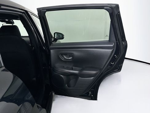 Used 2024 Honda HR-V Sport image 28