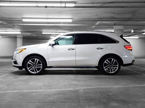 Used 2017 Acura MDX SH-AWD image 14