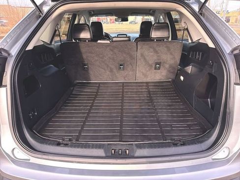 Used 2022 Ford Edge SEL image 24