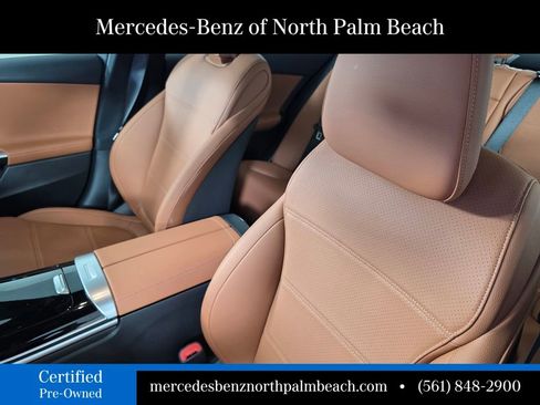 Used 2025 Mercedes-Benz C 300 Sedan image 8