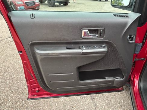 Used 2009 Ford Edge SEL FWD image 14