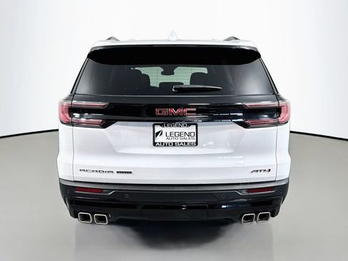 Used 2025 GMC Acadia AT4 w/ Luxury Package AWD/4WD image 6