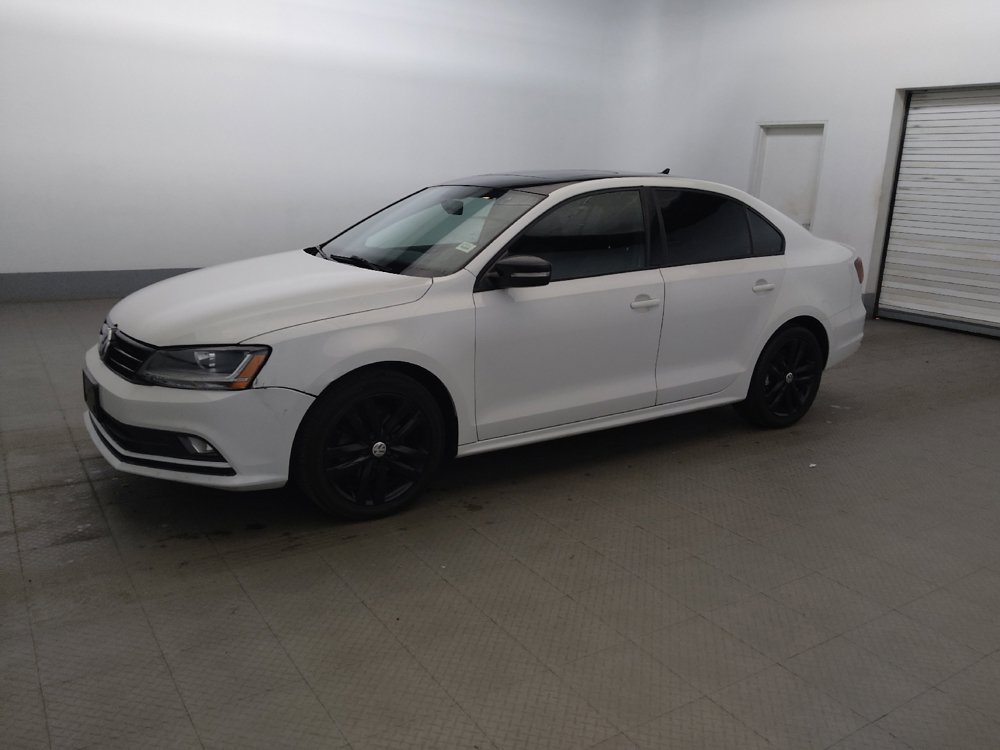 Used 2018 Volkswagen Jetta Sport FWD image 2