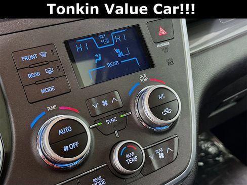 Used 2016 Toyota Sienna L image 17