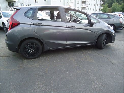 Used 2018 Honda Fit LX image 5