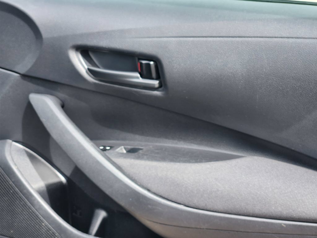 Used 2024 Toyota Corolla LE FWD image 18