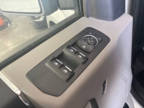 Used 2019 Ford F150 XLT w/ Equipment Group 301A Mid image 15