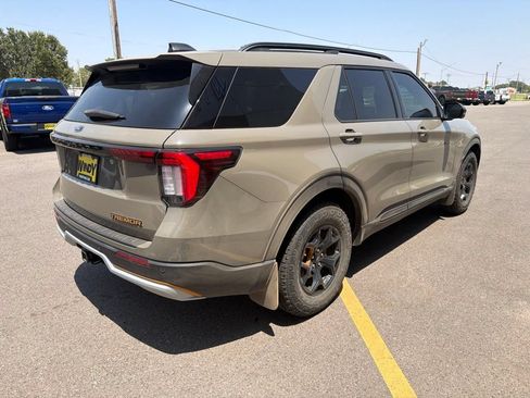 Used 2026 Ford Explorer Tremor AWD/4WD image 5