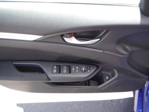 Used 2021 Honda Civic LX image 9