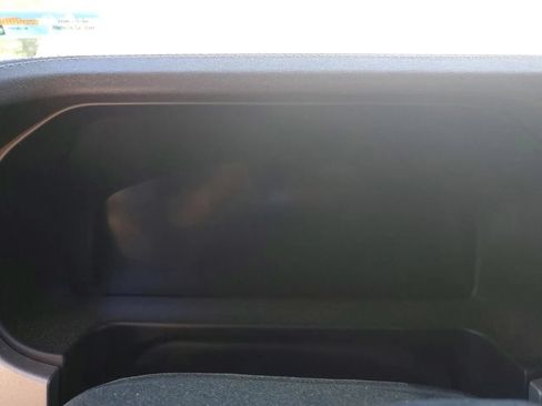 Used 2025 Ford Bronco Outer Banks w/ Sasquatch Package AWD/4WD image 9